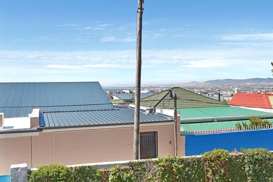 3 Bedroom Property for Sale in Woodstock Western Cape